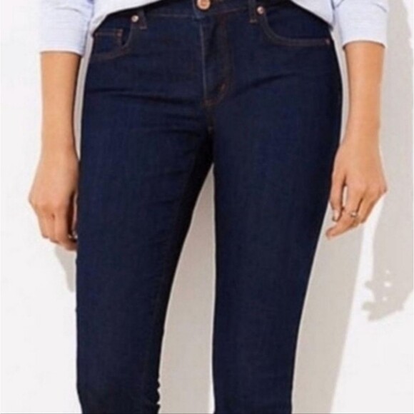 Forever 21 Dark Washed Everyday Casual Skinny Jeans - Picture 1 of 7